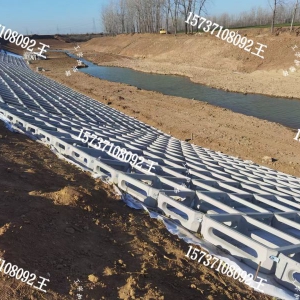 ���B(t��i)��