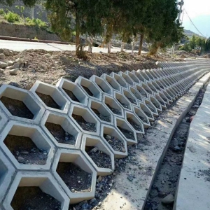 �A(y��)������K