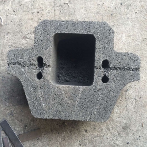 �������u