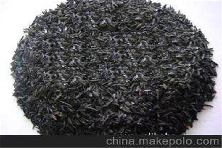 稻殼焚燒后所制得的具有化學(xué)活性的白色碳化稻殼中含有豐富的二氧化硅、鈉、鉀和鈣等成分