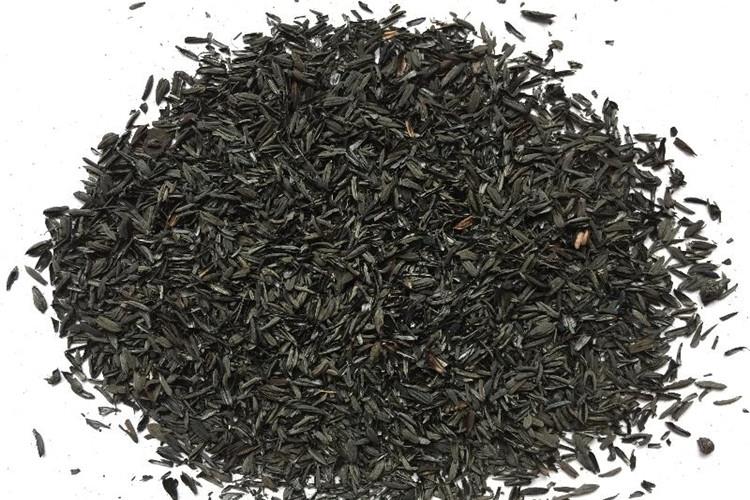 稻殼灰是稻殼、米糠和碎米等稻谷加工而成的副產(chǎn)品，經(jīng)再加工可制成各種有用的產(chǎn)品